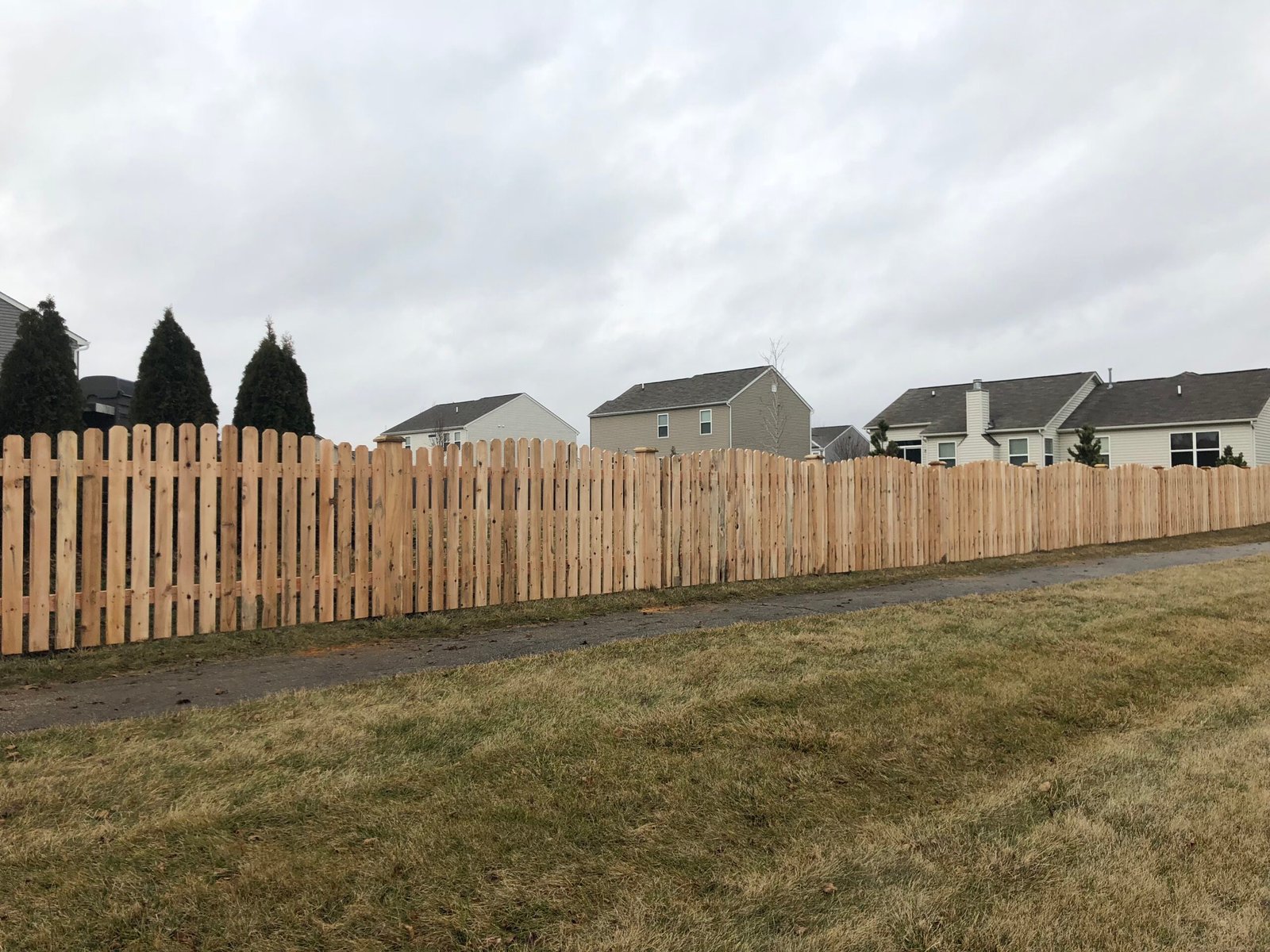 Wood - DE Picket - Rolling Arch