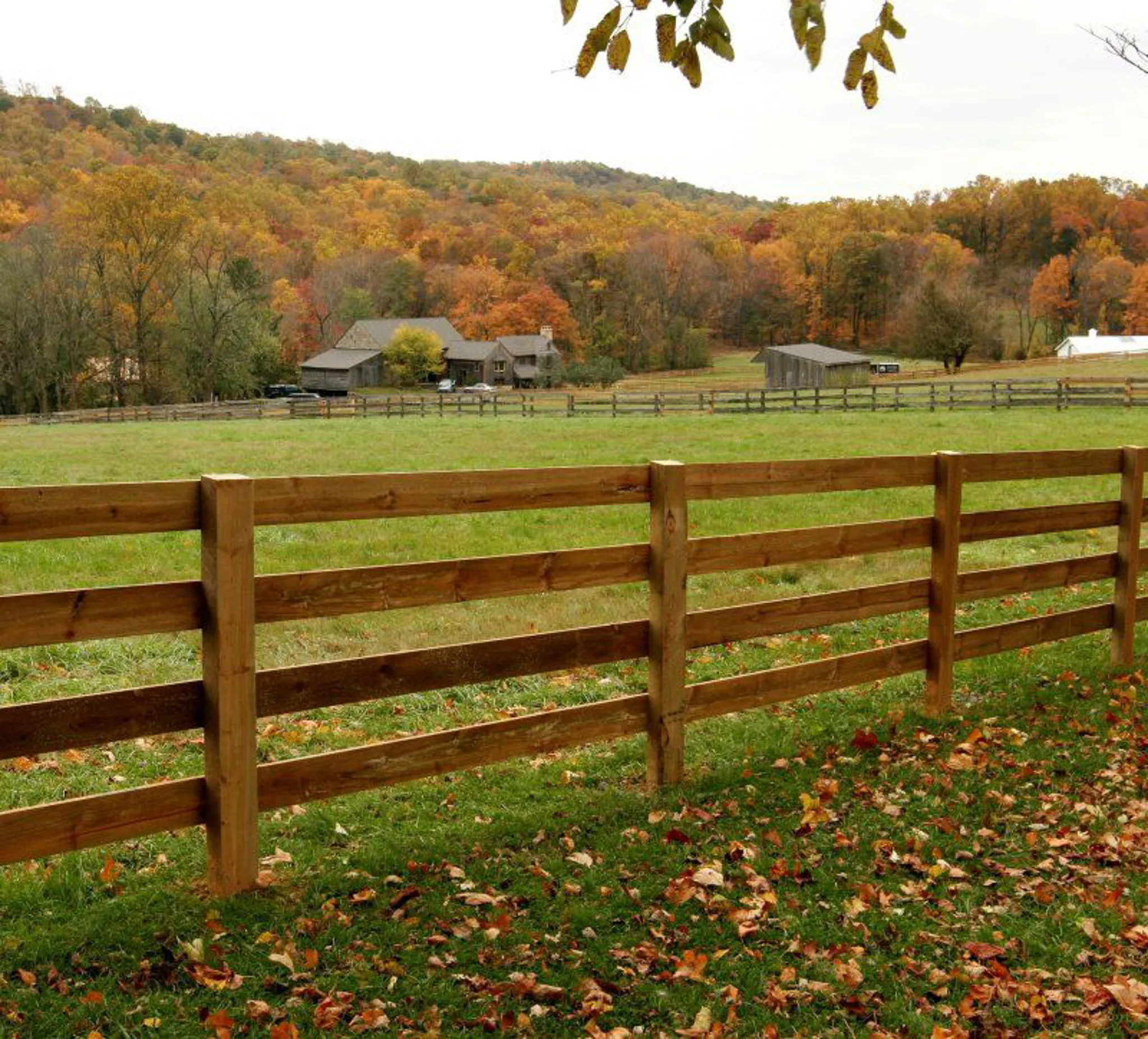 4_-Ranch Rail-4 Rail-Wood-26