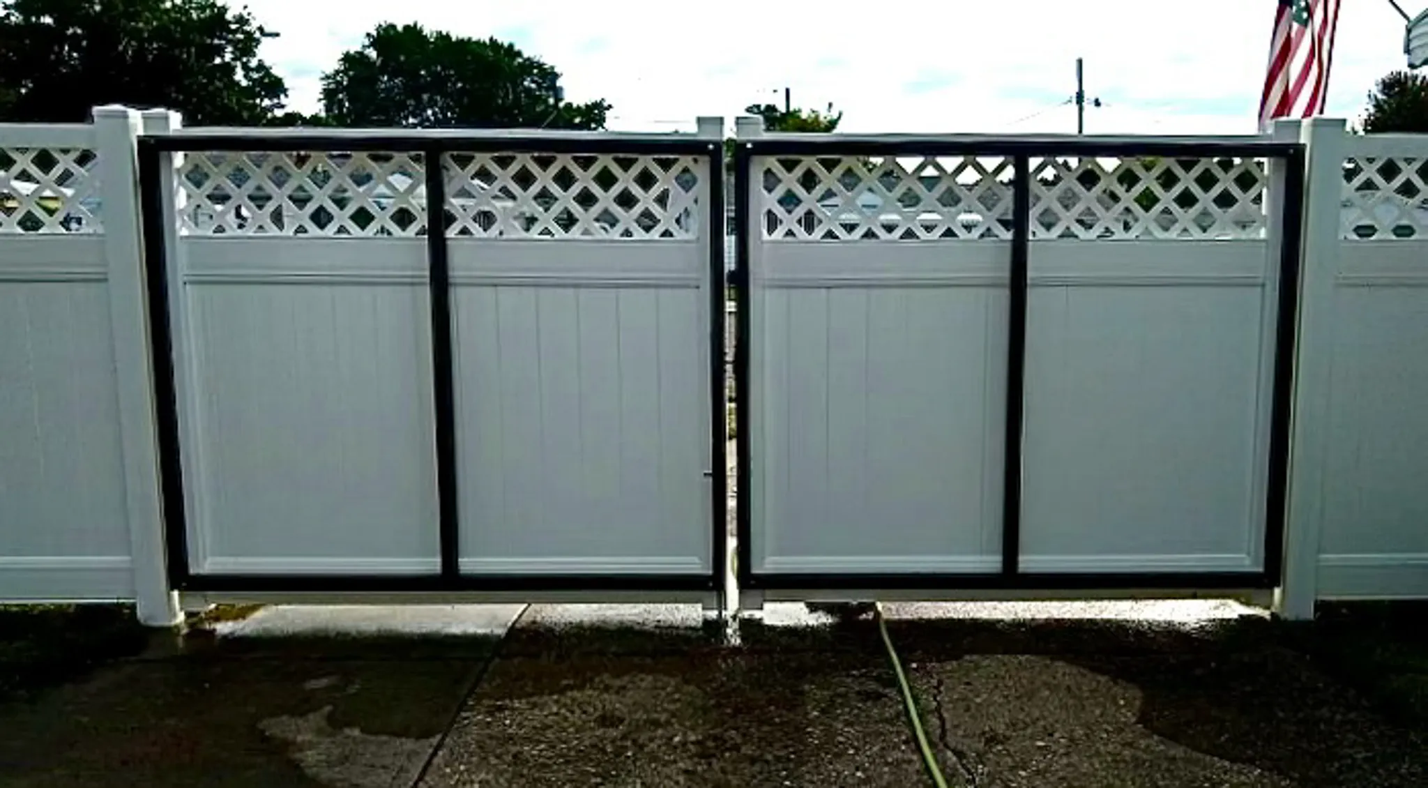 6_ Custom Gate-Privacy-Cross Lattice-Vinyl-176