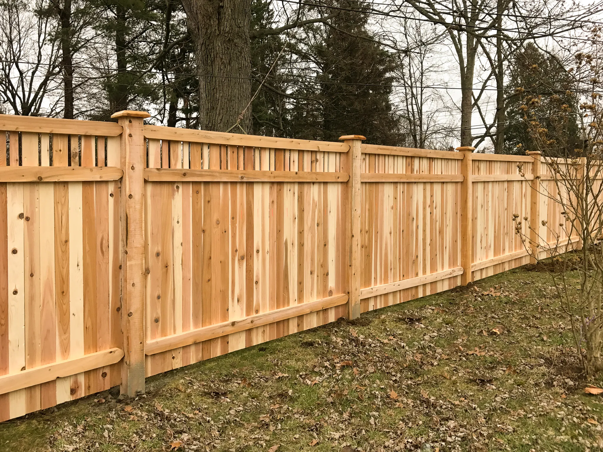 6_-Privacy-Alternating Hampton-Cedar-120