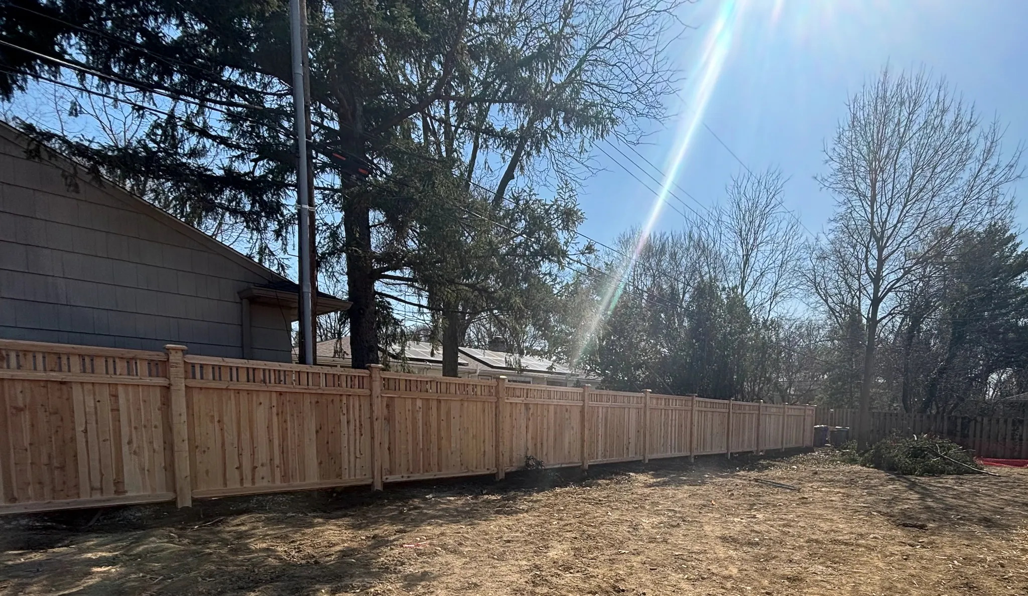 6_-Privacy-Alternating Hampton-Cedar-256 copy