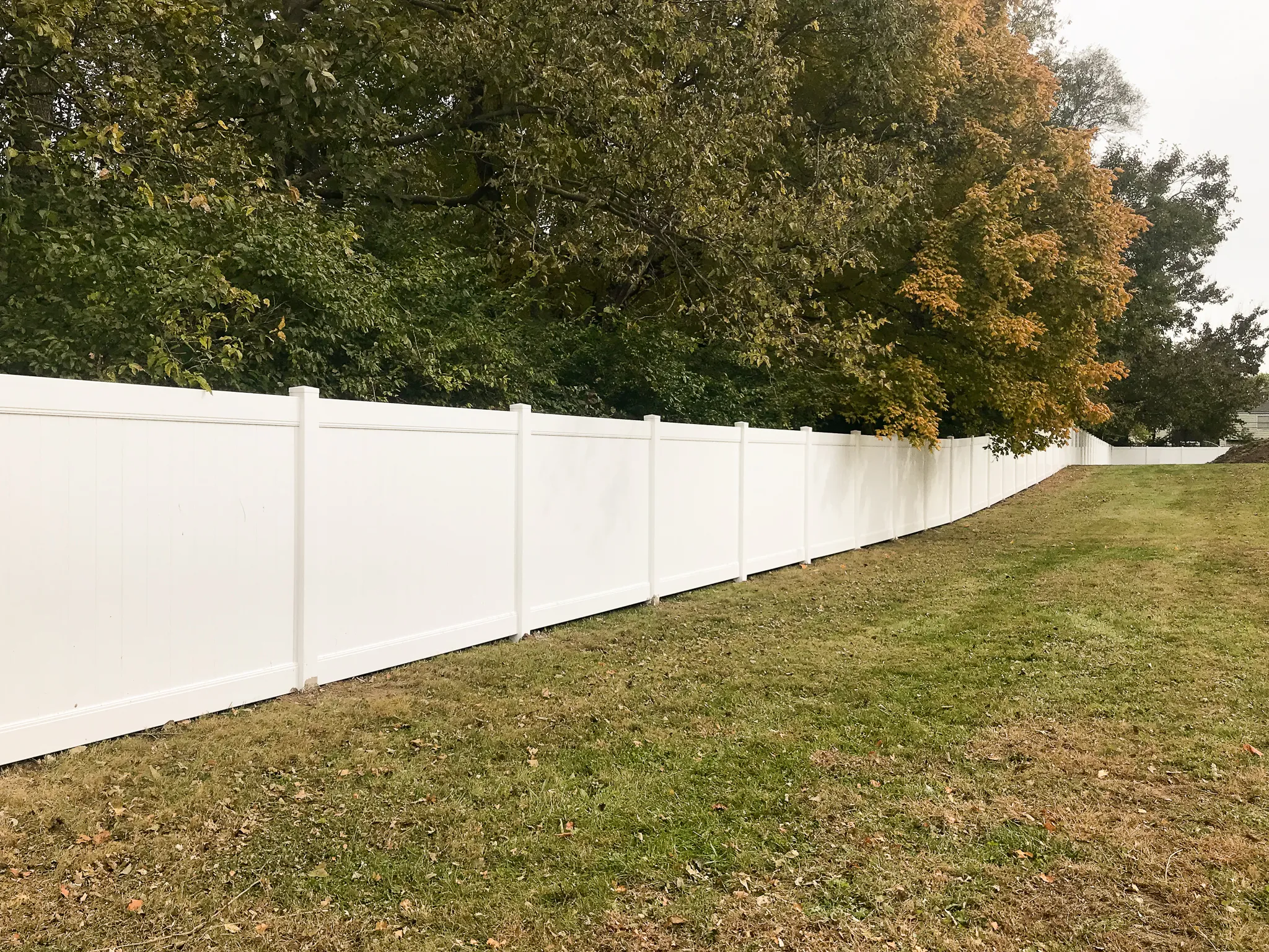 6_-Privacy-Traditional-Vinyl-131