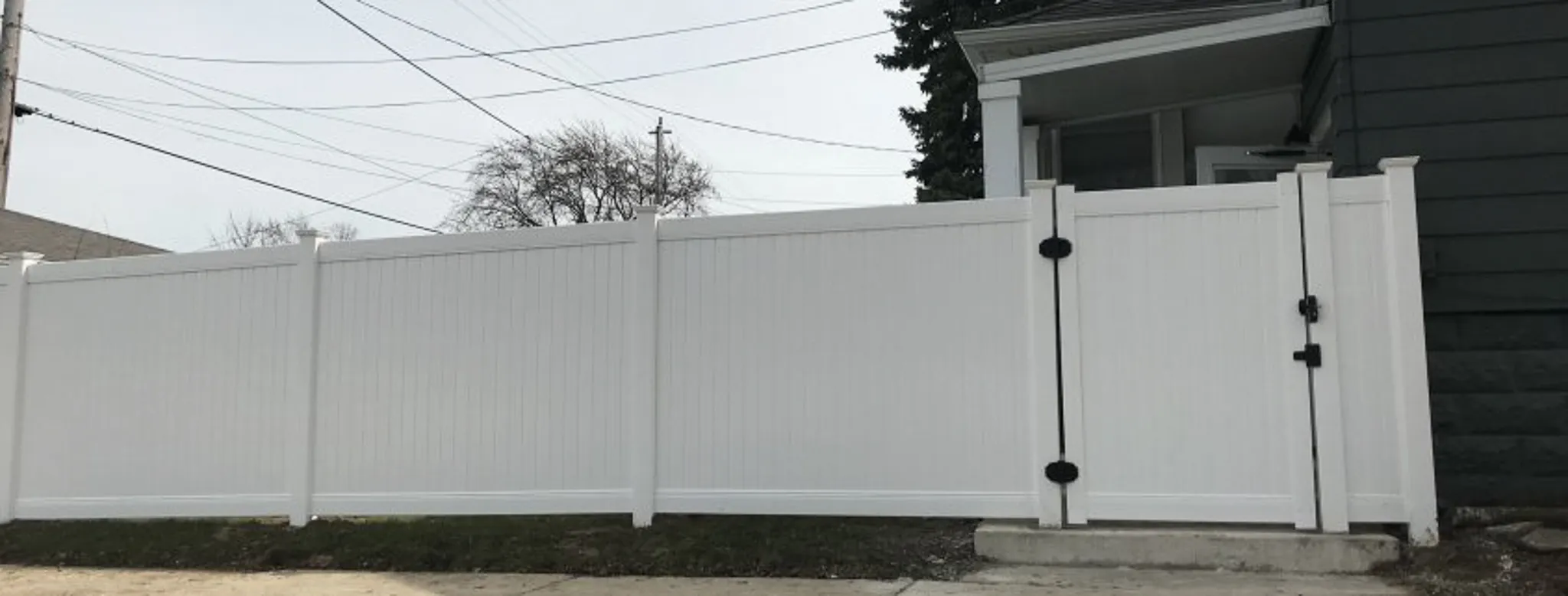 6_-Privacy-Traditional-Vinyl-158