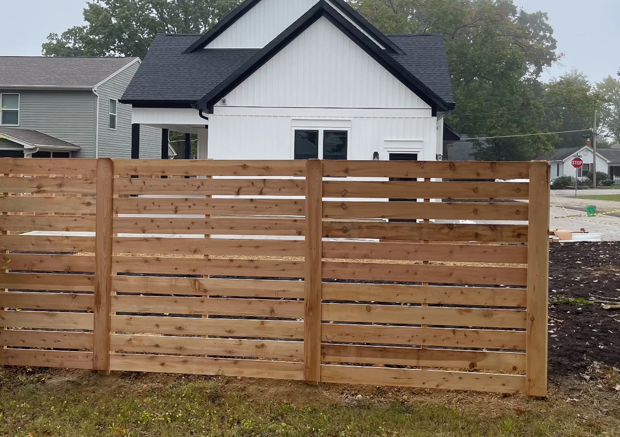 6_-SemPrivacy-Horizontal-Cedar-243